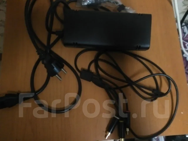 Microsoft Xbox 360 E ����