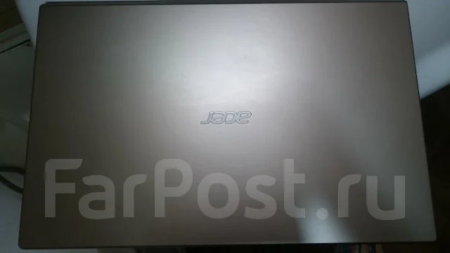 Acer Aspire V3-772G. 17.3", 3,2����, ��� 8 ��, ���� 1 024���, WiFi: 1, Bluetooth: 1, ����������� �� 5��. ����