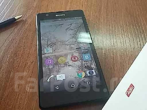 Sony Xperia ZR. �/� ����