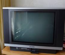 Hitachi. 21" CRT (ЭЛТ)