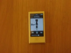 Apple iPod nano 7. ����