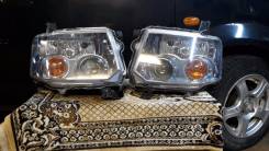 Фара. Nissan Otti, H92W, H82W Mitsubishi eK-Wagon, H82W