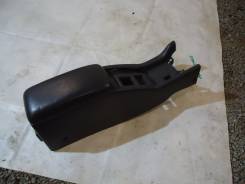 Подлокотник. Toyota Celica, ST183, ST184, ST185, ST183C, ST182 Двигатель 3SGTE