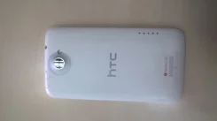 HTC One X. �/�