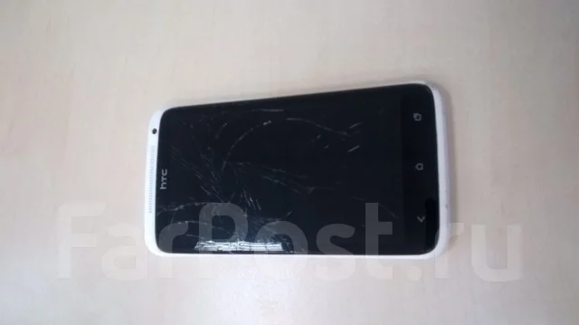 HTC One X. �/� ����