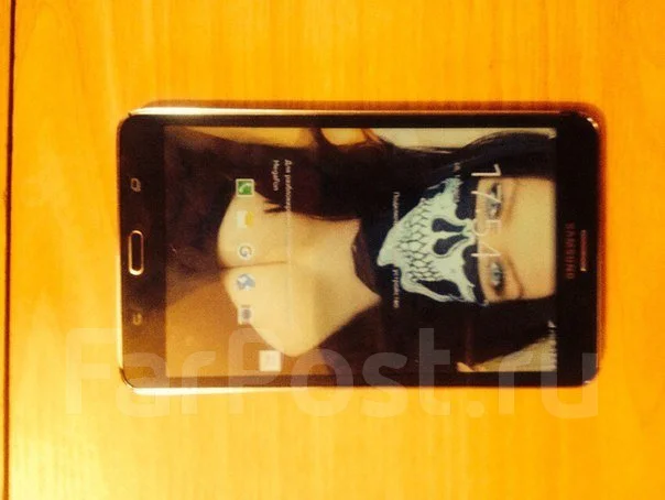 Samsung Galaxy Tab 4 ����