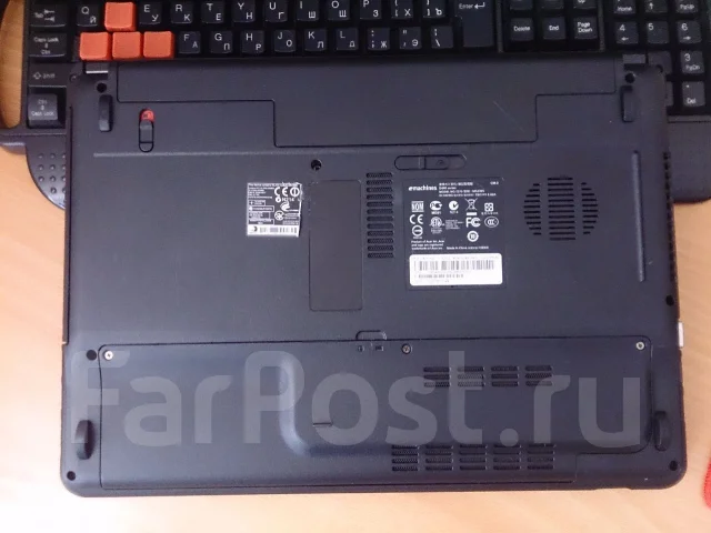 eMachines D440. 14", 2,1����, ��� 3072 ��, ���� 160���, WiFi: 1, ����������� �� 1��. ����