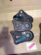 Крепление балки подвески. Toyota Camry, ACV35, ACV30, ACV30L Двигатели: 1MZFE, 3MZFE, 2AZFE