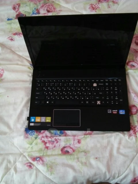 Lenovo G500. 15.6", 3����, ��� 8 ��, ���� 4���, WiFi: 1, Bluetooth: 1, ����������� �� 6��. ����