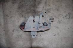 Замок капота. Mitsubishi Mirage, CA3A, CB4A, CA2A, CB3A, CB6A, CC4A, CD5A, CA4A, CD3A, CC3A, CA1A, CB2A, CB1A, CB7A, CB8A Mitsubishi Lancer, CD3A, CB1...