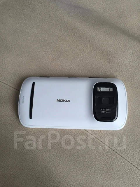 Nokia 808 PureView. �/� ����