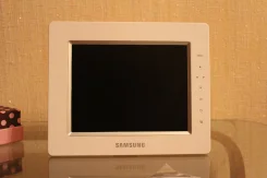 Samsung D760