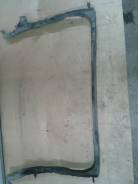 Крышка рамки радиатора. Toyota: Prius a, Corolla, Corolla Rumion, Mark X, Sai, Auris, Blade, Prius, Scion Двигатели: 2ZRFXE, 1NDTV, 1ZRFE, 4ZZFE, 2ZRF...