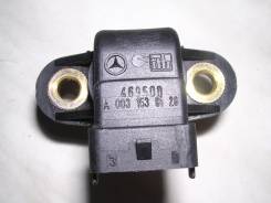 Датчик маховика. Mercedes-Benz W203 Mercedes-Benz C-Class, W203, 203 Двигатель 111951