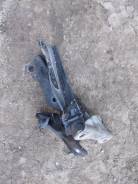 Крепление капота. Subaru Legacy, BE5, BE9, BEE, BH5, BH9, BHE Subaru Legacy B4, BE5, BE9, BEE Двигатели: EJ20, EJ201, EJ202, EJ203, EJ204, EJ206, EJ20...