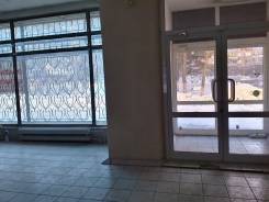 Помещение под магазин 230 кв. м. Пр. Первостроителей, д.21, р-н Центральный, 230 кв. м.