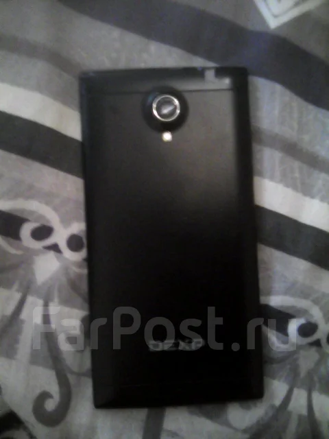 DEXP Ixion ES2 5 ����