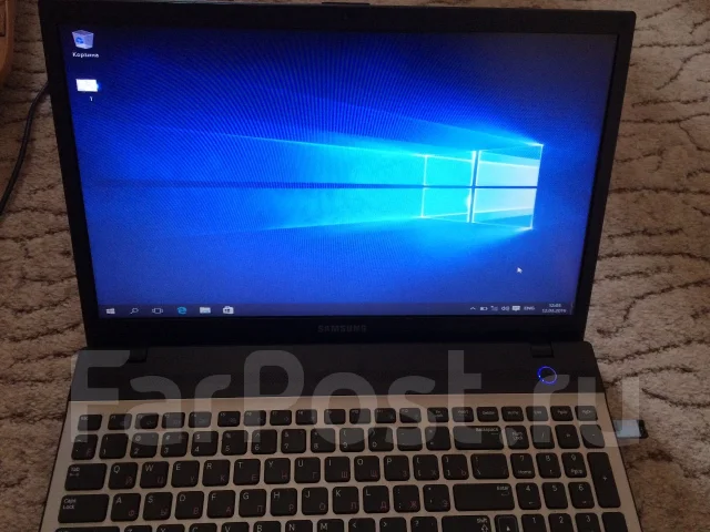 Samsung 305V5A. 15.6", ��� 3072 ��, ���� 300���, WiFi: 1 ����
