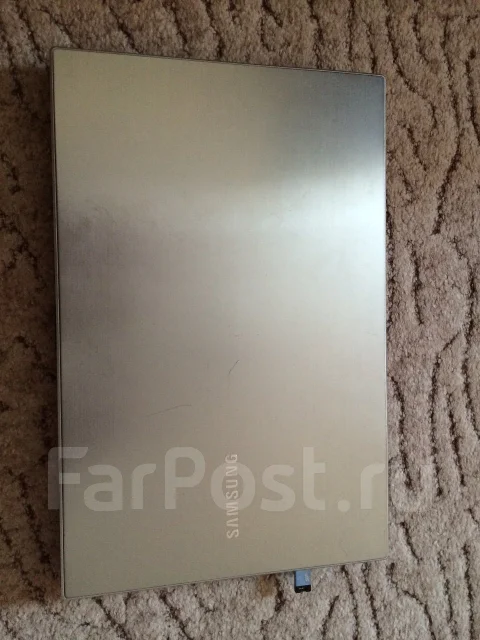 Samsung 305V5A. 15.6", ��� 3072 ��, ���� 300���, WiFi: 1 ����
