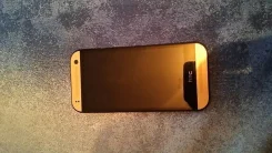 HTC One mini 2 ����