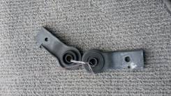 Крепление радиатора. Toyota Caldina, CT190G, CT190, CT196V, ST195, ST195G, ST190, ST191, CT196, ST210G, ST198, ST191G, ST210, ST190G, ST198V