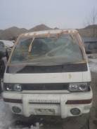 Фара. Mitsubishi Delica