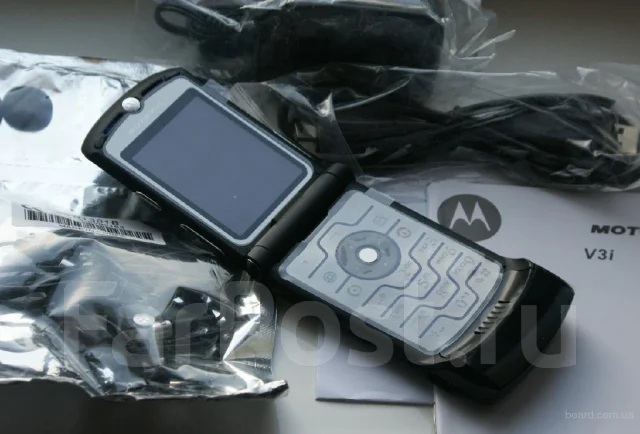 Motorola RAZR V3i. �����. ��� ����� �� ���������� ����