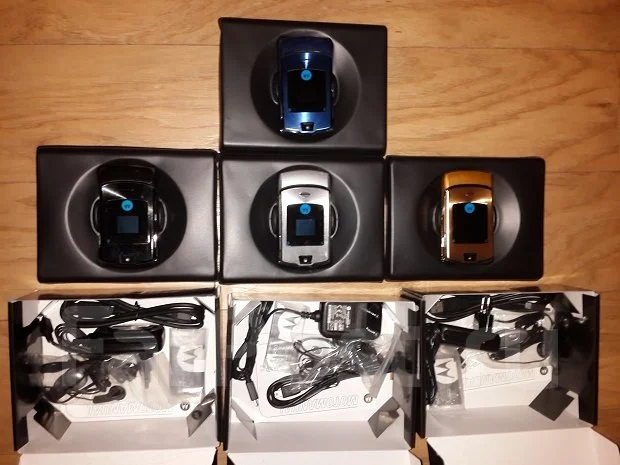 Motorola RAZR V3i. �����. ��� ����� �� ���������� ����
