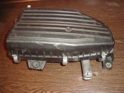 Корпус воздушного фильтра. Honda Stream, RN1 Honda Civic Двигатель D17A