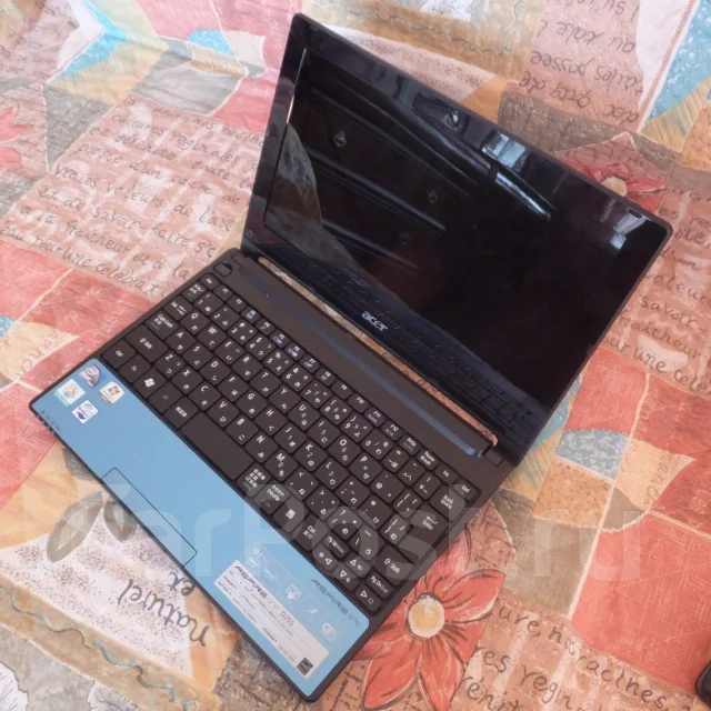 Acer Aspire One D255. 10.1", 1,7����, ��� 1024 ��, ���� 250���, WiFi: 1 ����