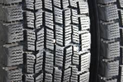 Goodyear Ice Navi Zea. Зимние, 2010 год, износ: 10%, 4 шт