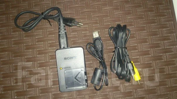 Sony Cyber-shot DSC-W320. 10 - 14.9 ��, ���: 4� ����