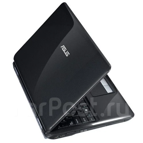 Asus K61IC. 16.4", 2 000����, ��� 2048 ��, ���� 250���, WiFi: 1, Bluetooth: 1, ����������� �� 1��. ����