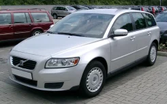 Volvo V50 ����