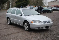 Volvo V70 ����