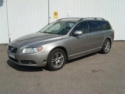 Volvo V70 ����