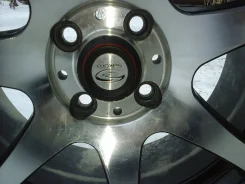 Sakura Wheels 140. x17", 4x100 ����