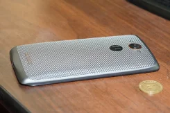 Motorola Droid Turbo. ����� ����