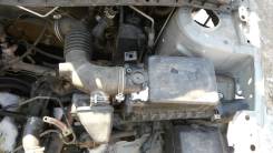 Корпус воздушного фильтра. Toyota Allion, AZT240 Toyota Premio, AZT240 Двигатель 1AZFSE