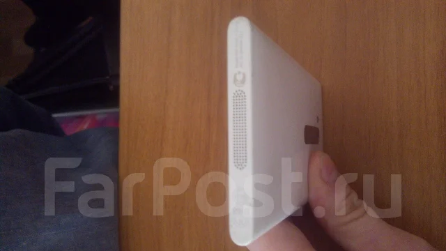Nokia Lumia 900 ����
