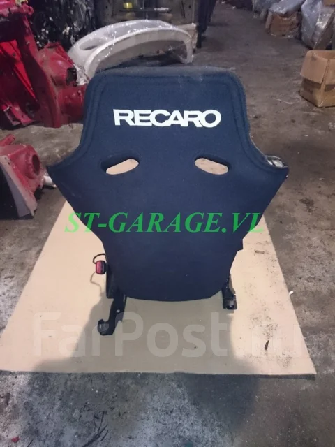 ����� �� ���� Recaro