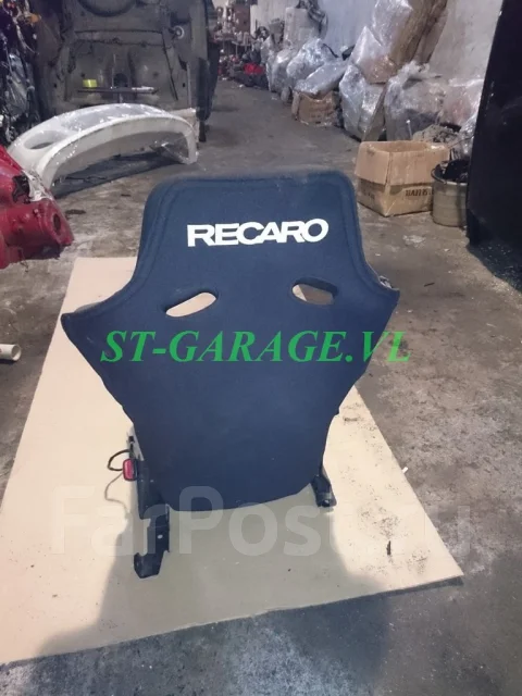����� �� ���� Recaro