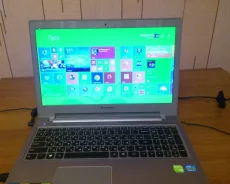 Lenovo IdeaPad Z500. 15.6", 2 900����, ��� 8 ��, ���� 1 000���, WiFi: 1, Bluetooth: 1, ����������� �� 5��. ����