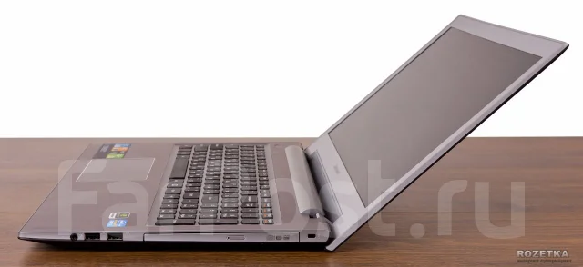 Lenovo IdeaPad Z500. 15.6", 2 900����, ��� 8 ��, ���� 1 000���, WiFi: 1, Bluetooth: 1, ����������� �� 5��. ����
