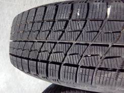 Bridgestone Ice Partner. Всесезонные, 2013 год, износ: 5%, 4 шт