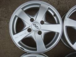 Momo Vortex. 6.0x15, 4x114.30, ET46