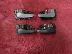 Ручка двери внутренняя. Mitsubishi Lancer Cedia, CS2A, CS5A Mitsubishi Lancer, CS3A, CS5A, CS2A