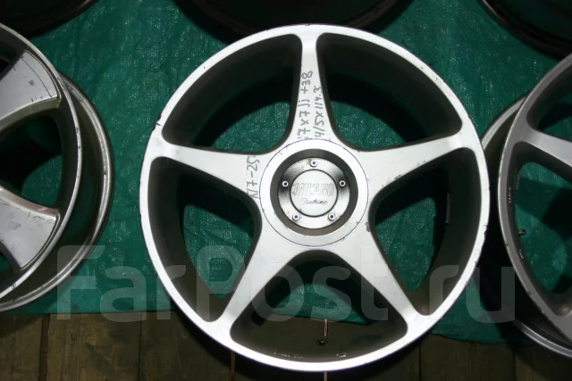 Rial Milano. 7.0x17", 4x114.3, 5x114.3, ET38 ����
