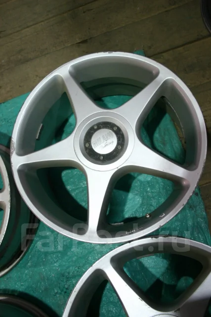 Rial Milano. 7.0x17", 4x114.3, 5x114.3, ET38 ����