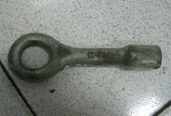 Крюк буксировочный. Fiat Albea